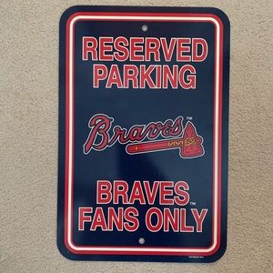 Braves Sign